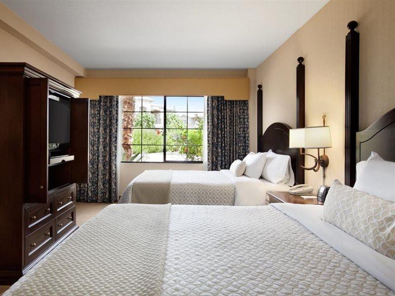 Hotel Embassy &